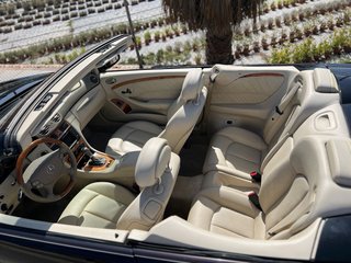 Mercedes-Benz  CLK 320