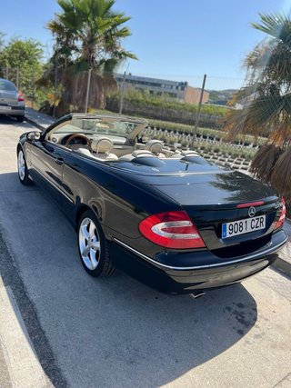 Mercedes-Benz  CLK 320