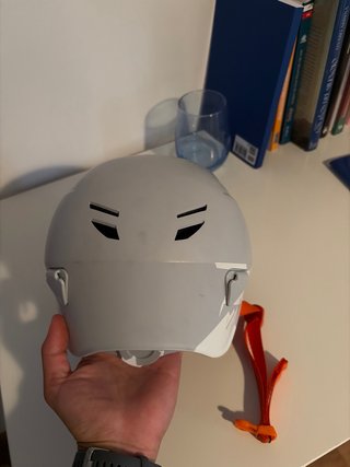 Casco escalada Simond.