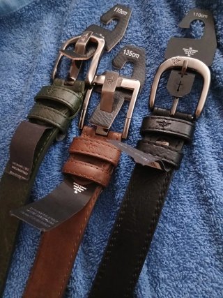 Cinturones nuevos