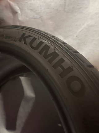 Neumatico KUMHO  225/40R18 ECSTA PS71