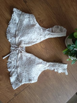 Parte de arriba bikini Oysho talla M