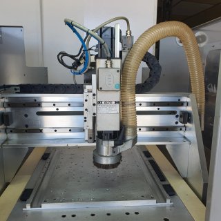 Fresadora CNC Benazzato EASY1