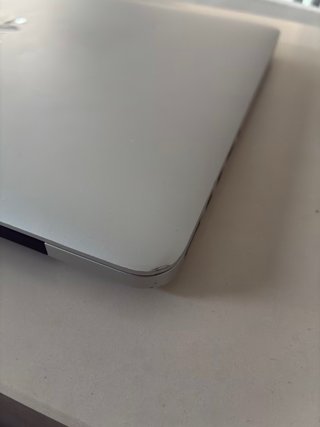 MacBookPro Retina i5 2x2,4GhZ 8GB250GB & CARGADOR