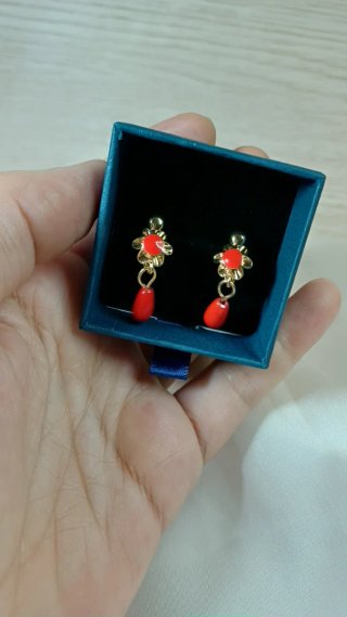 Pendientes Vintage Cubanitas Chapado Oro y Coral