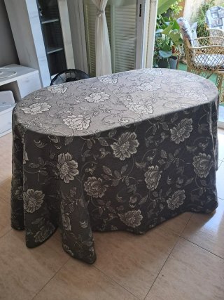 Mesa Camilla Ovalada 120x60 con Faldón