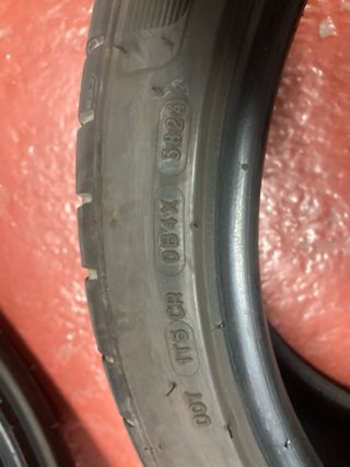 Neumáticos Michelin Pilot Sport PS4 S 225 40 18
