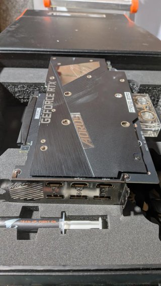 Nvidia RTX 3080 10GB AORUS XTREME