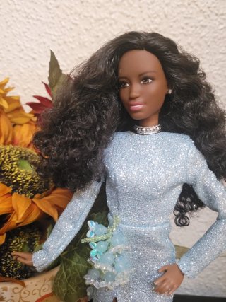 Muñeca barbie articulada