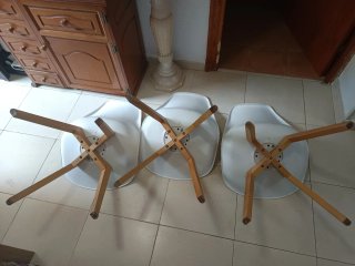 Sillas estilo nórdico regalo uno porque está rota