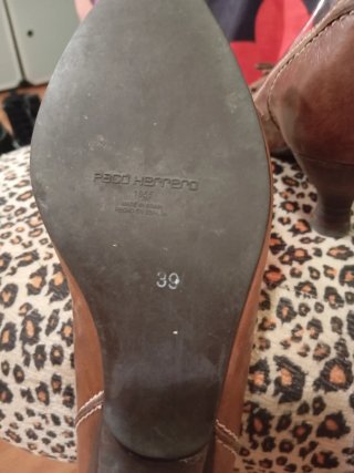 Zapatos tacón bajo PACO HERRERO TALLA 39