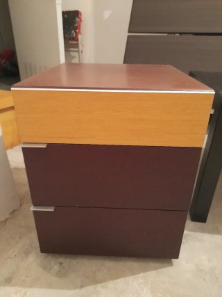 Juego Mesillas, Cabecero y Mesa Vengue
