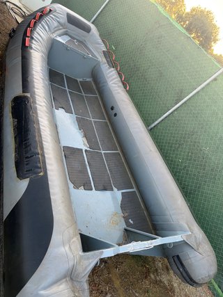Semirrígida Cobra 400