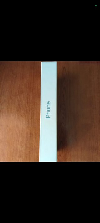 Caja y cable original iPhone 16