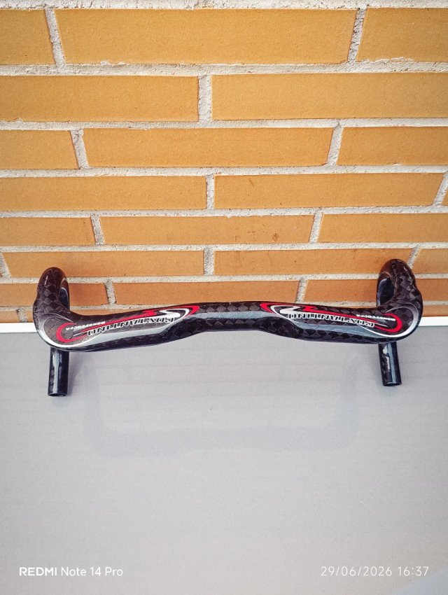 Manillar CARBONO COSTANTINO 420mm y 440mm. NUEVO.