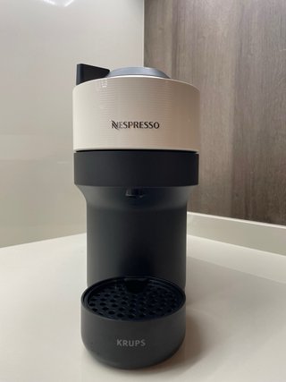 Cafetera Nespresso Vertuo Pop Blanca