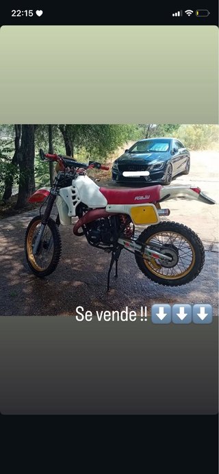 Moto modelo rieju MR 75