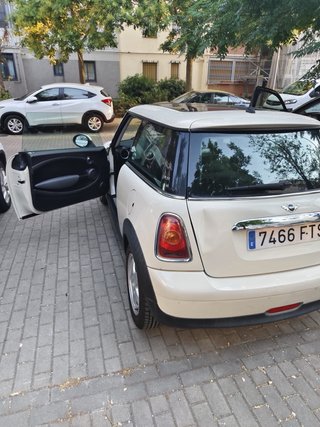 MINI One 2007
