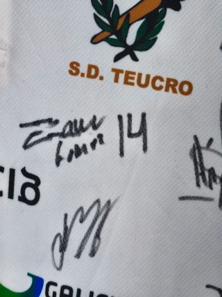 Camiseta SD TEUCRO Temporada2014/1025. Firmada