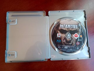 Infamous PS3 Platinum