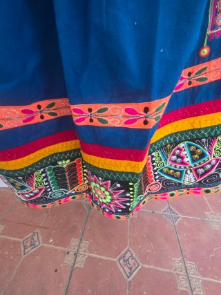 Vestido boliviano bordado talla única