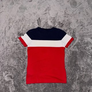 Camiseta Ellesse azul, blanca y roja