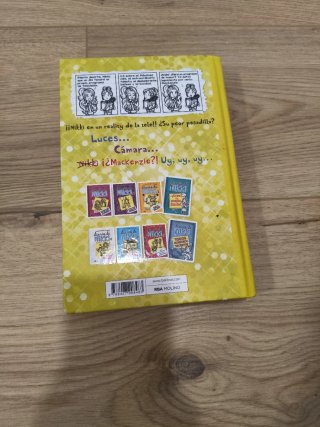 Diario de Nikki 7: Una famosa con poco estilo
