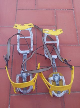 Crampones Salewa 12 puntas