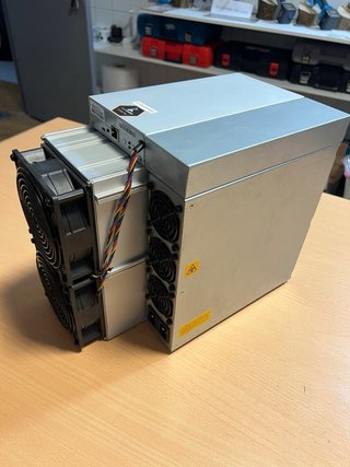 Antminer S19K Pro 120TH – Estado impecable