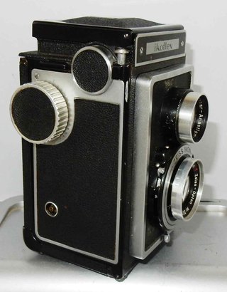1817-Cámara ZEISS IKON IKOFLEX I - funda - TLR