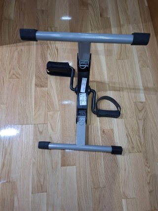 Pedaleador para brazos y piernas