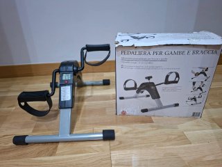 Pedaleador para brazos y piernas