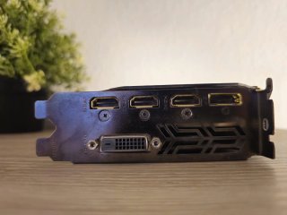Gigabyte GTX 1050 Ti Tarjeta Gráfica