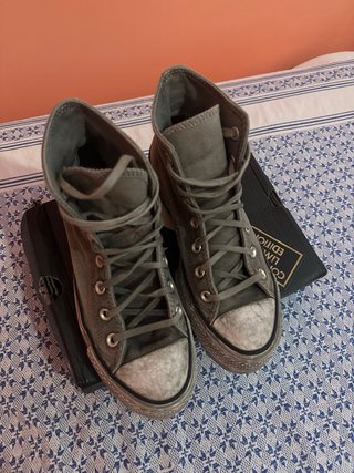 Converse Chuck Taylor Plataforma Gris