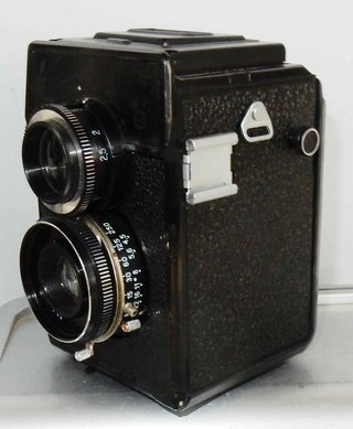 1816- Cámara LUBITEL - 6 x 6 cm