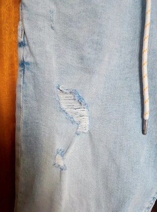 Bermuda Vaquera Rotos Pull&Bear Talla 36