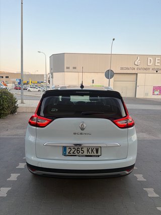 RENAULT GRAND SCENIC 7 PLAZAS