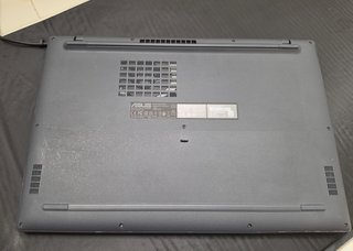 Asus Vivobook 18.4" AMD Ryzen 7 260 1TB 32G RAM