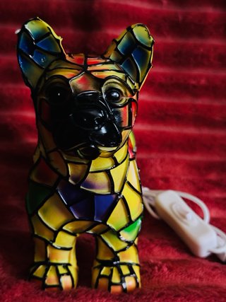 Lámpara de mesa Led. Cachorro.  Mosaico. Nuevo.