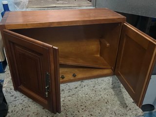 Mueble madera maciza