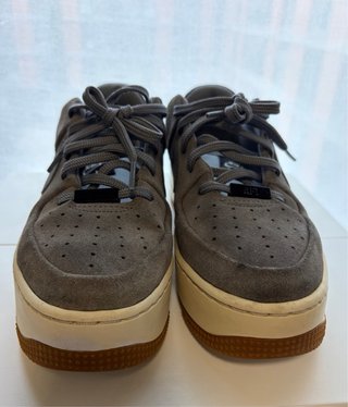 Zapatillas Nike Air Force 1 color gris