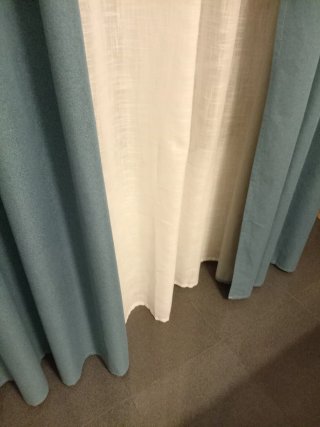 Cortinas opacas.
