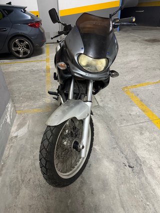 Moto Suzuki freewind 650