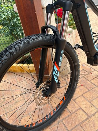 Bicicleta electrica marca Lapierre