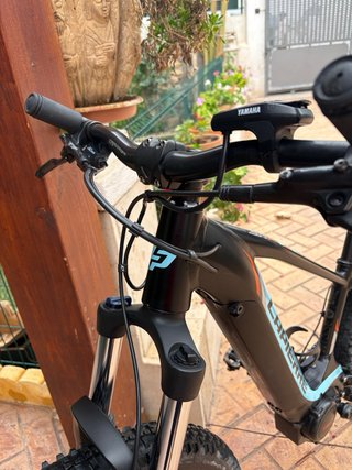Bicicleta electrica marca Lapierre