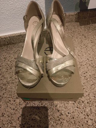Sandalias