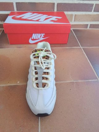 Zapatillas Nike Air Max 95 Verde y Blanco