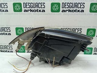 Faro y piloto derecho A4 B5