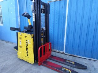 Apilador Eléctrico Hyster