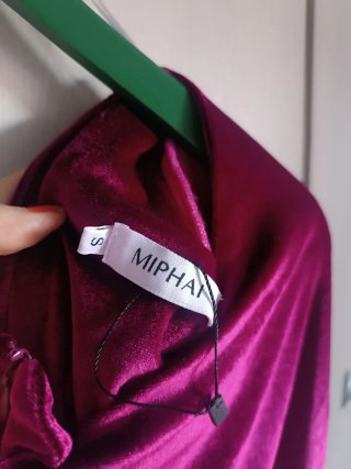 Vestido de terciopelo color granate suave talla 38